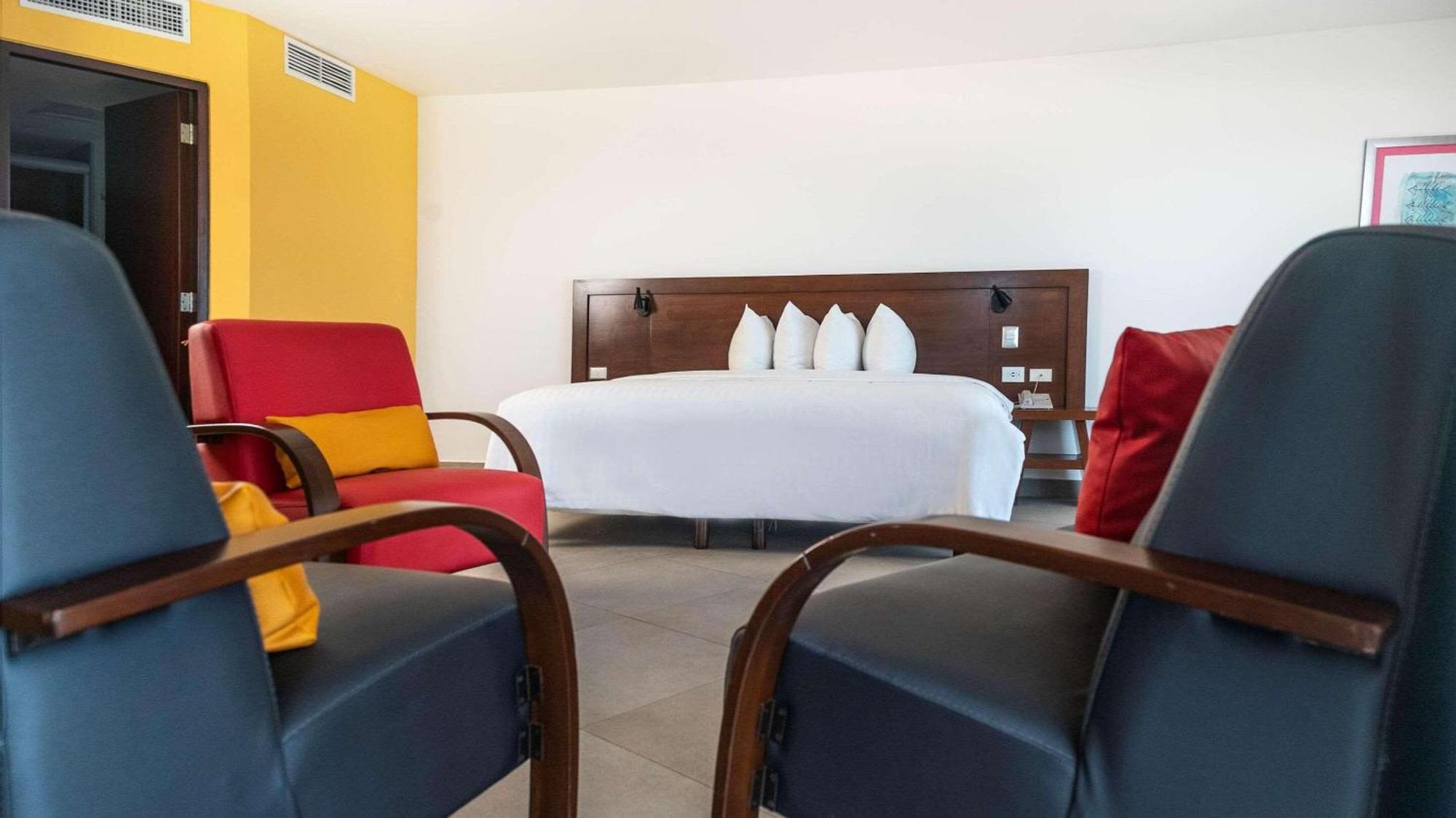 Park Inn By Radisson Mazatlán Bagian luar foto