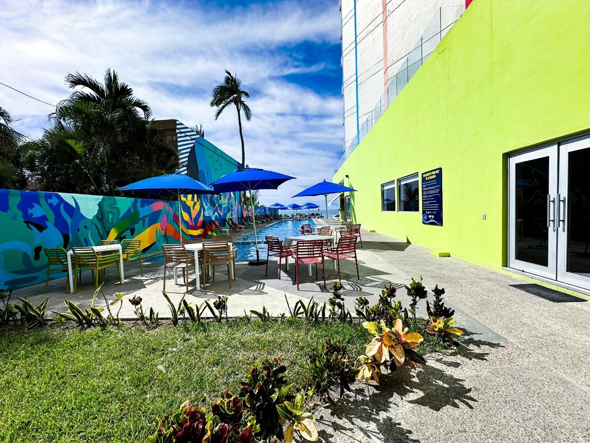 Park Inn By Radisson Mazatlán Bagian luar foto